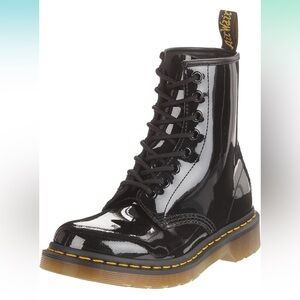 Dr. Martens Women's 1460 W Patent Leather 8-eye black Boots. Size 5 USD